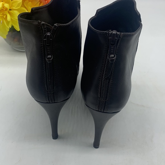 Stuart Weitzman Brown Calf Leather Platform Heeled Ankle Bootie Women's Size 10 - Picture 3 of 11